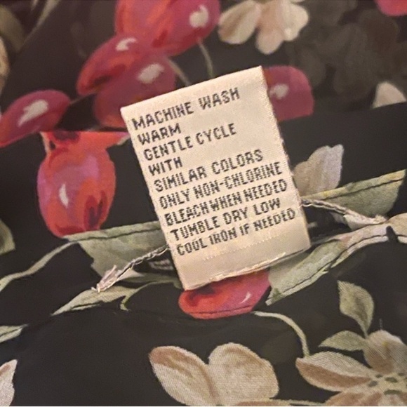 NOTATIONS SHEER CHERRIES FLARE SLEEVE BLOUSE SIZE XL - Picture 6 of 8